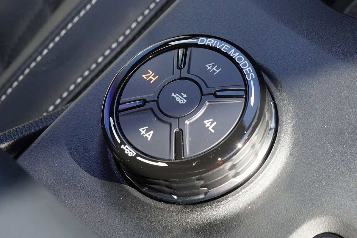 2025 Ford Everest Platinum 3.0L