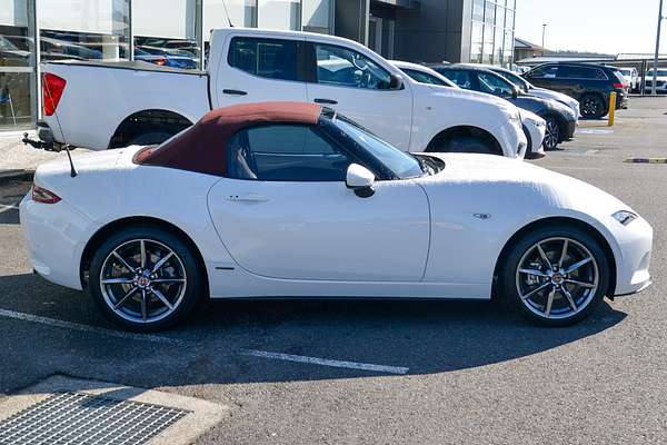 2020 Mazda MX-5 100th Anniversary ND