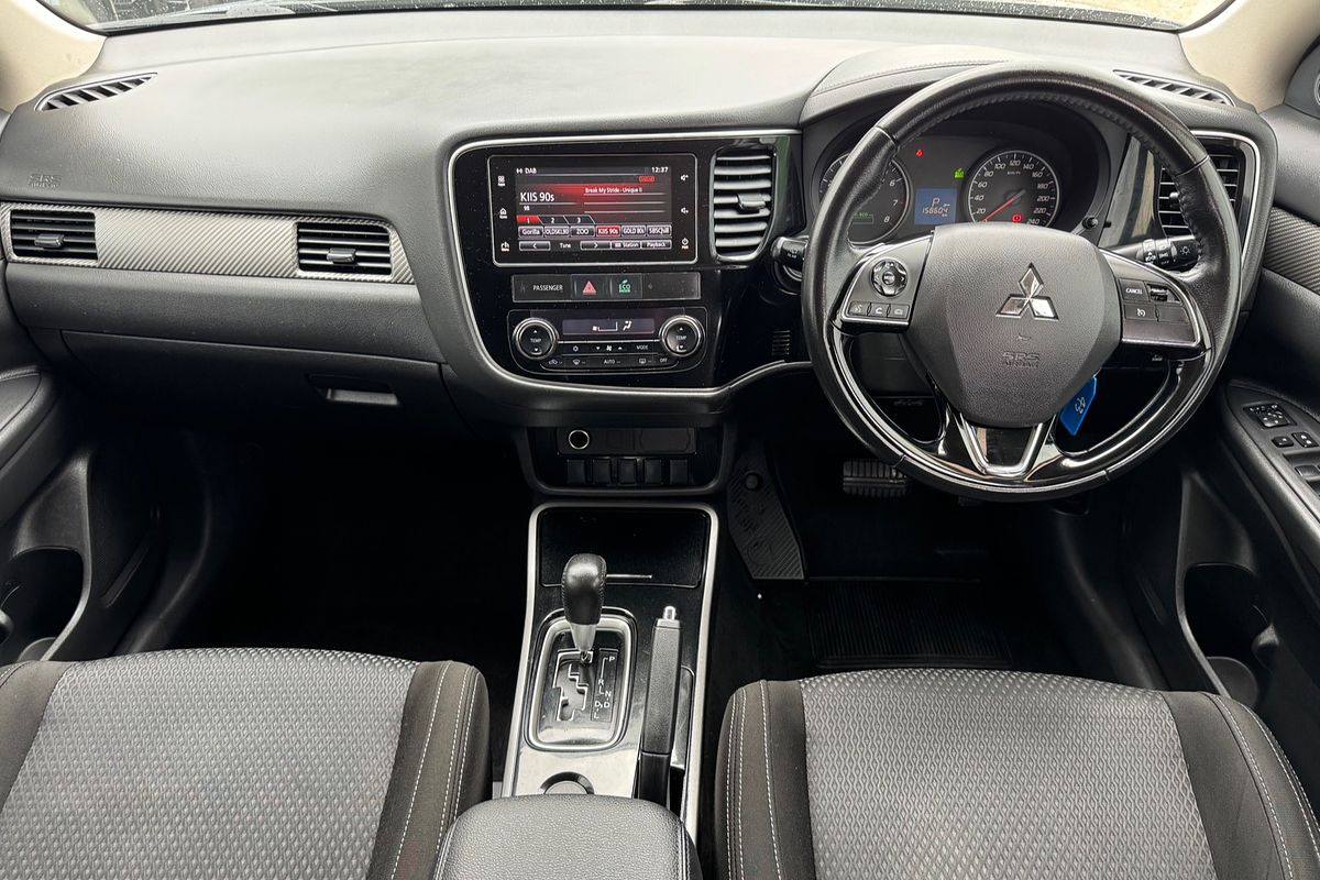 2017 Mitsubishi Outlander LS ZK