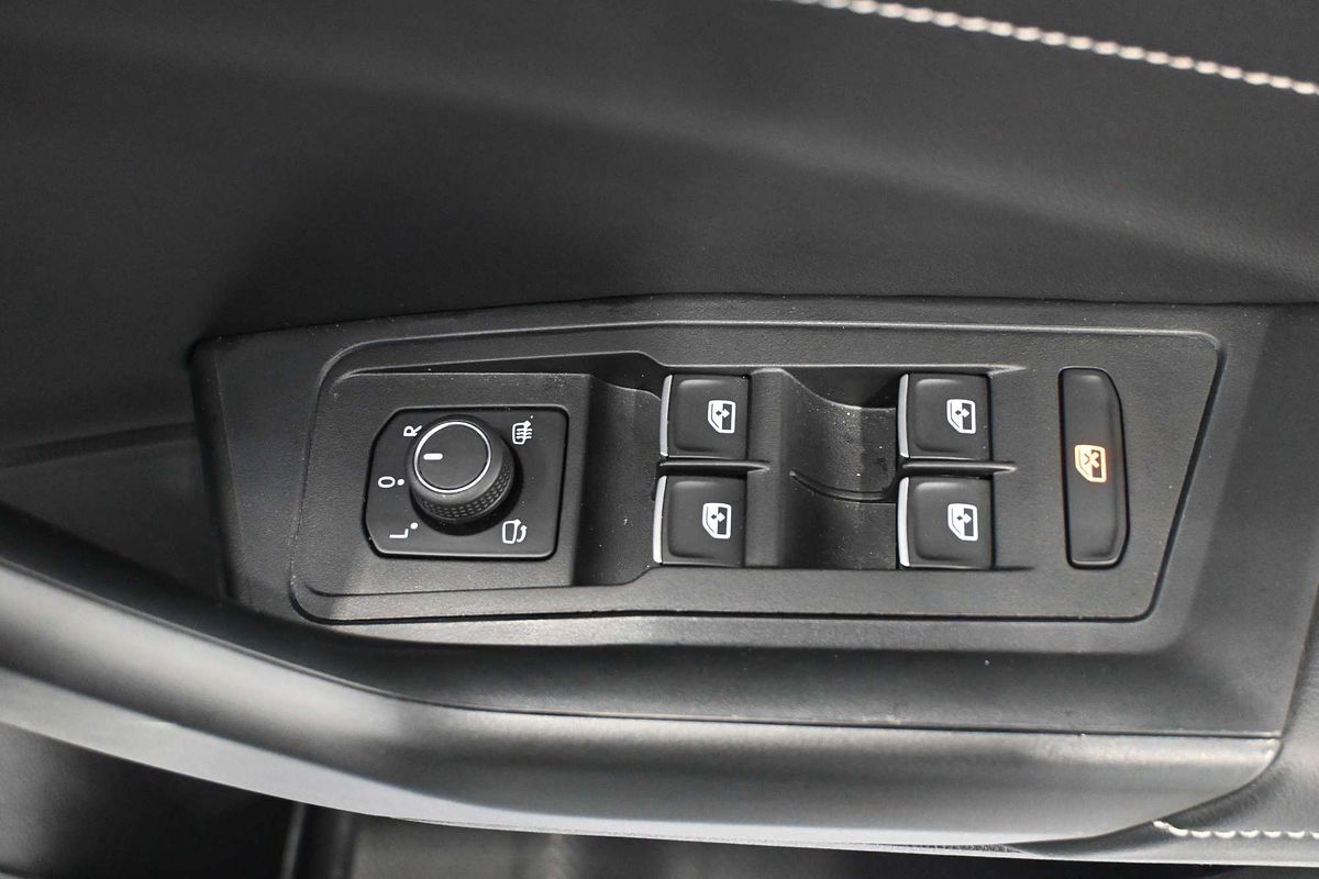 2023 Volkswagen T-Roc 110TSI Style D11