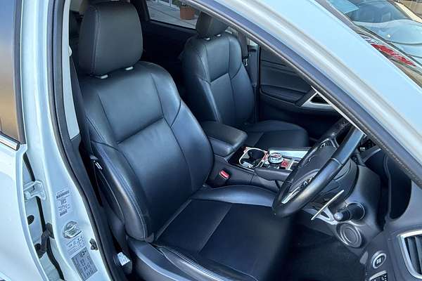 2023 Mitsubishi Pajero Sport GLS QF