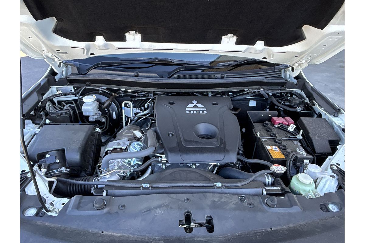 2023 Mitsubishi Pajero Sport GLS QF
