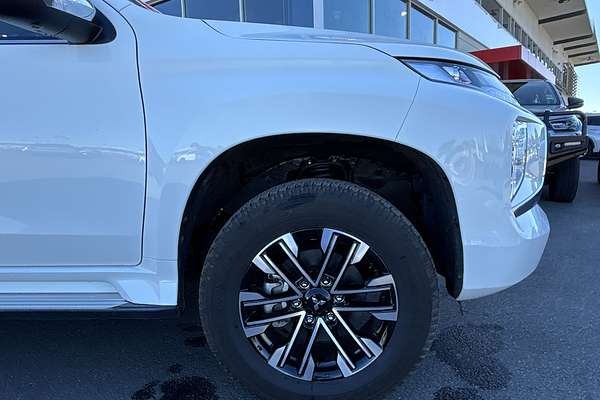 2023 Mitsubishi Pajero Sport GLS QF