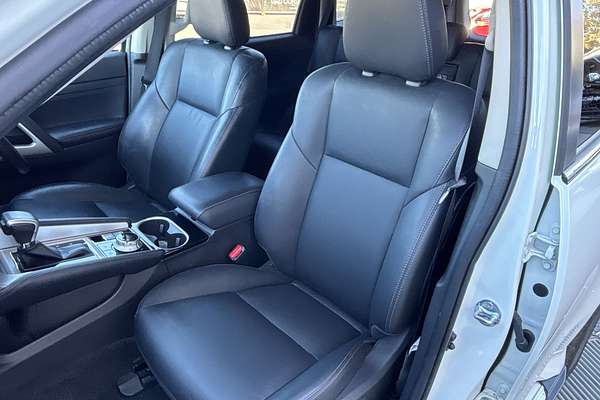 2023 Mitsubishi Pajero Sport GLS QF