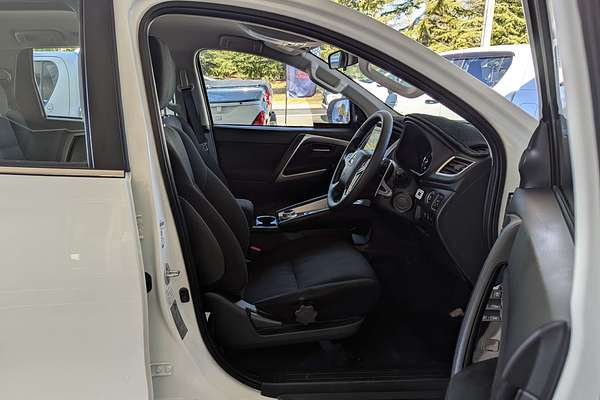2021 Mitsubishi Pajero Sport GLX QF