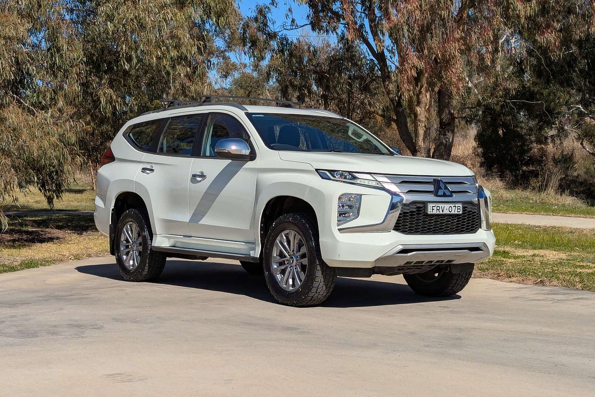 2021 Mitsubishi Pajero Sport GLX QF