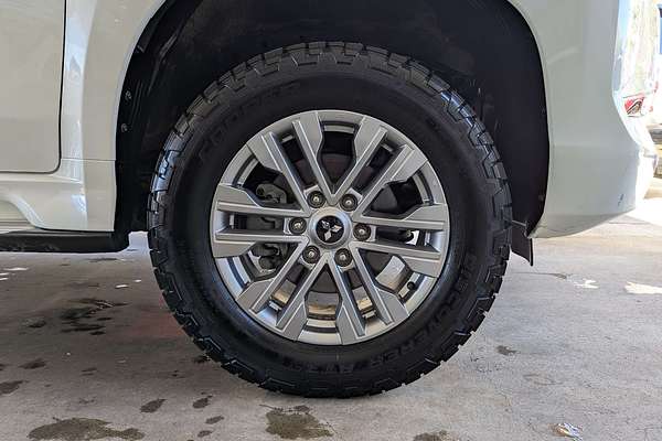 2021 Mitsubishi Pajero Sport GLX QF