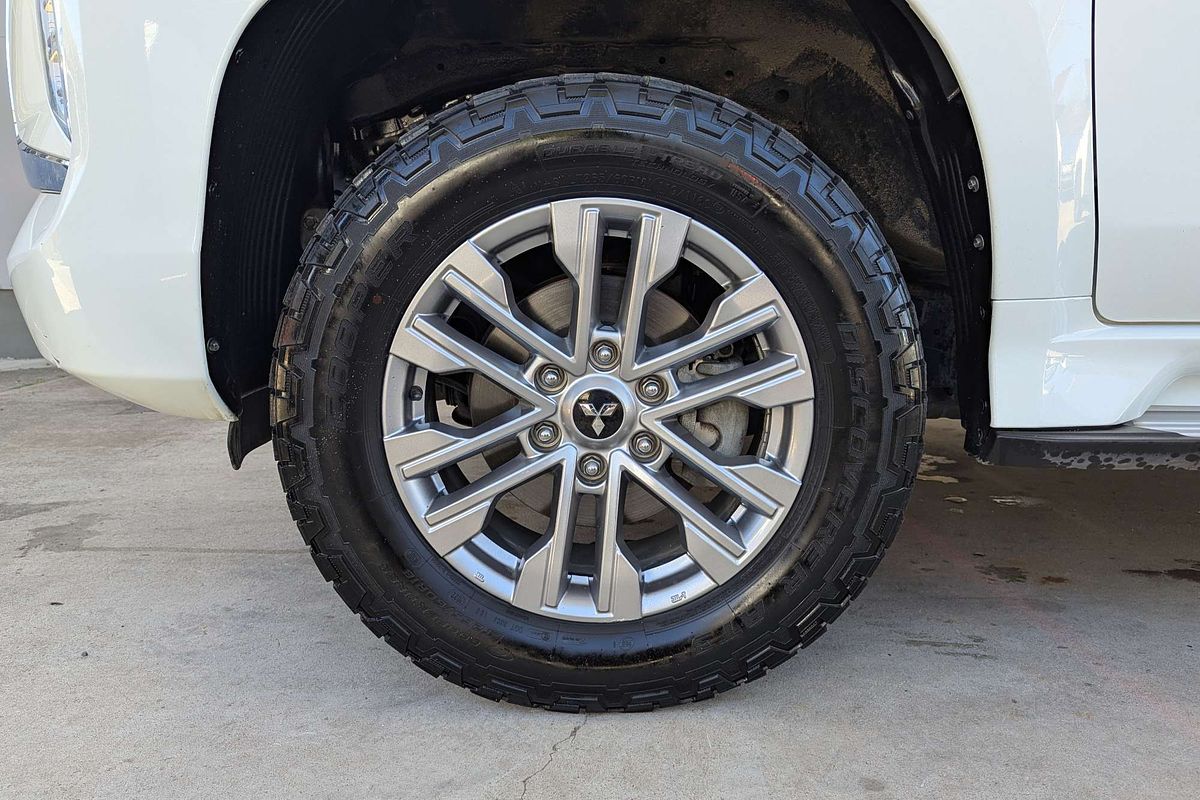 2021 Mitsubishi Pajero Sport GLX QF