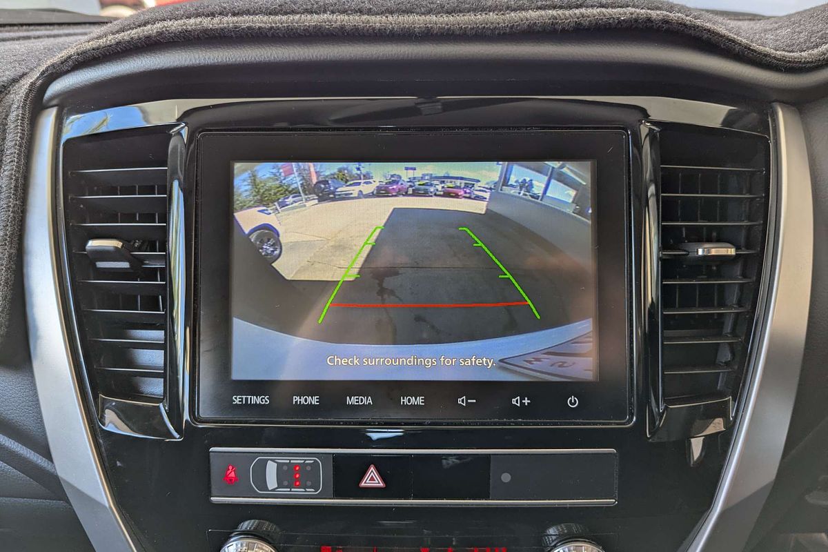 2021 Mitsubishi Pajero Sport GLX QF