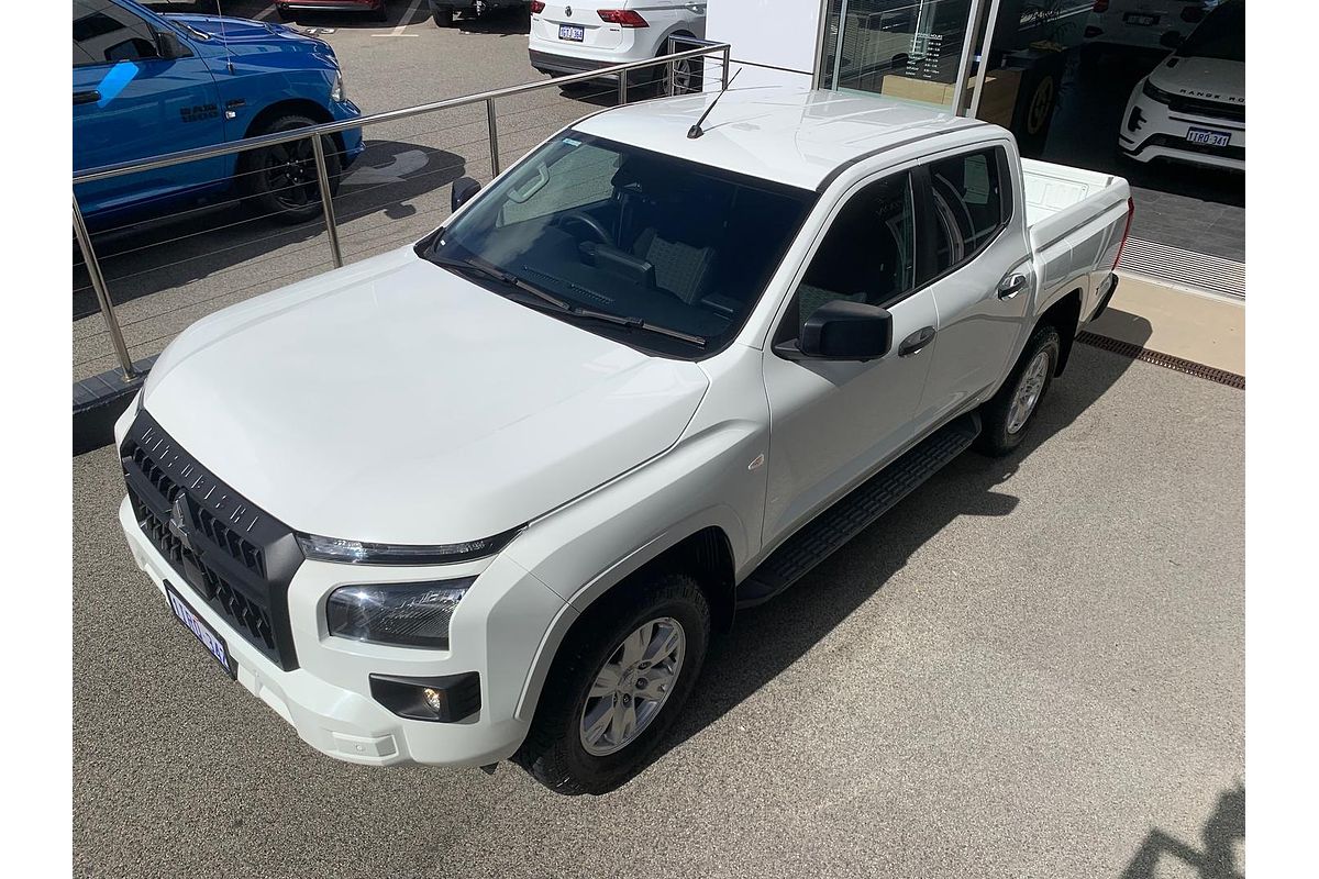 2024 Mitsubishi Triton GLX+ MV 4X4