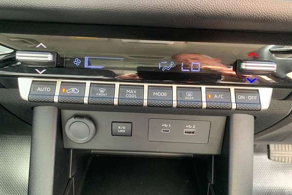2024 Mitsubishi Triton GLX+ MV 4X4