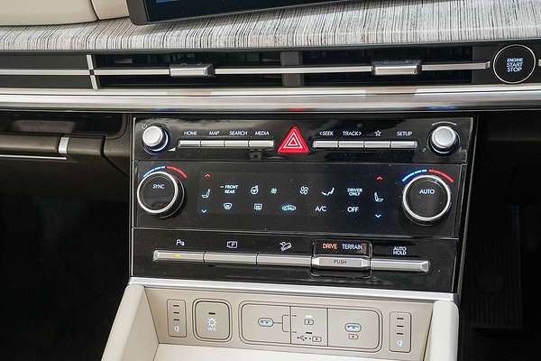 2025 Hyundai Santa Fe Hybrid Calligraphy MX5.V1