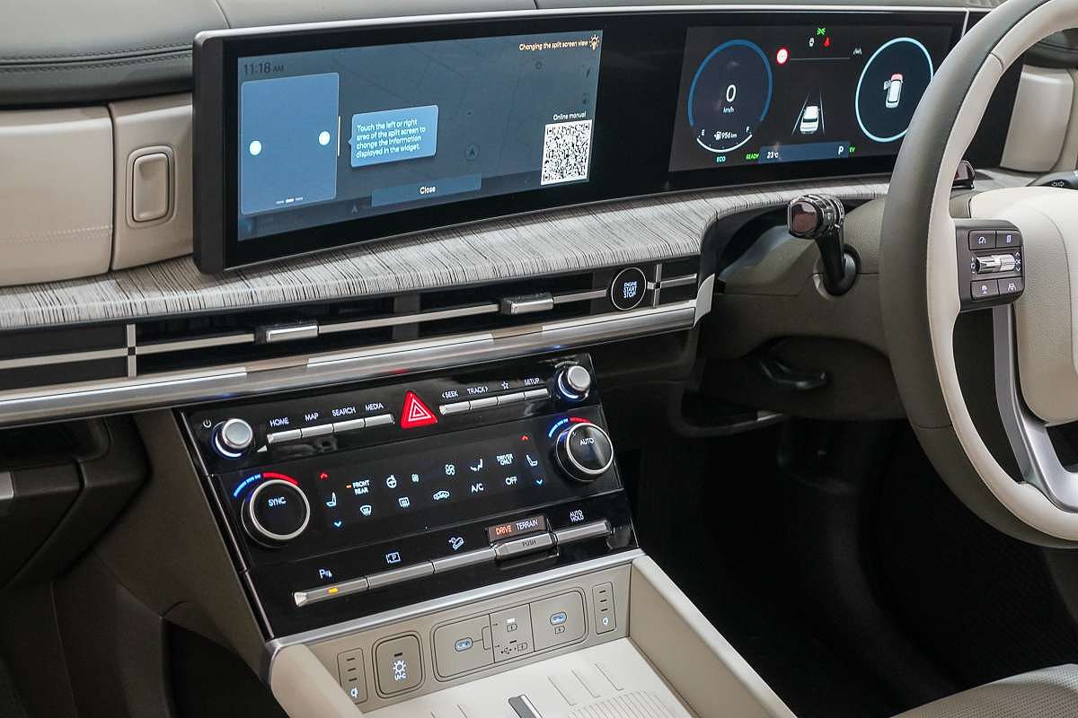 2025 Hyundai Santa Fe Hybrid Calligraphy MX5.V1