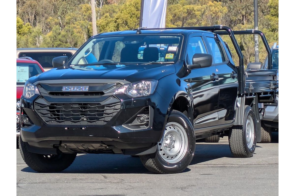 2025 Isuzu D-MAX SX 4X4