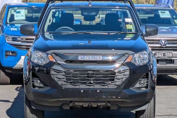 2025 Isuzu D-MAX SX 4X4