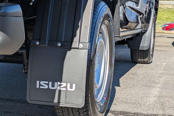 2025 Isuzu D-MAX SX 4X4