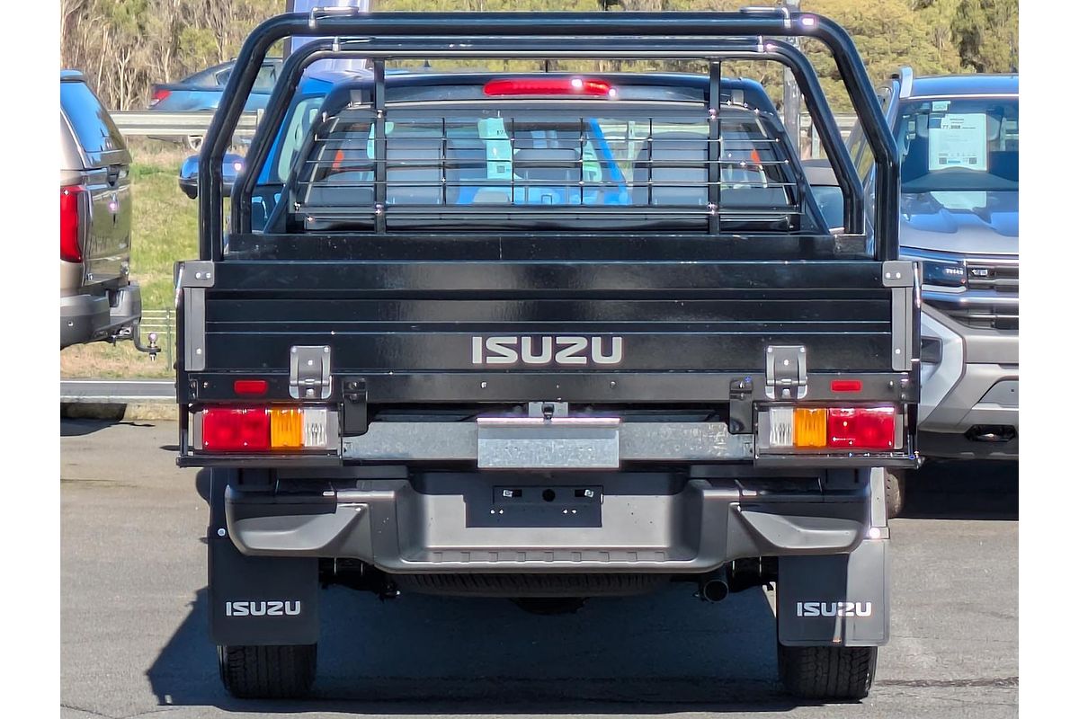 2025 Isuzu D-MAX SX 4X4