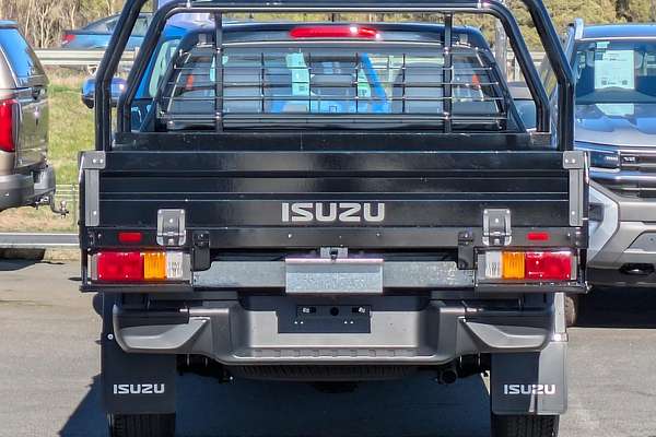 2025 Isuzu D-MAX SX 4X4