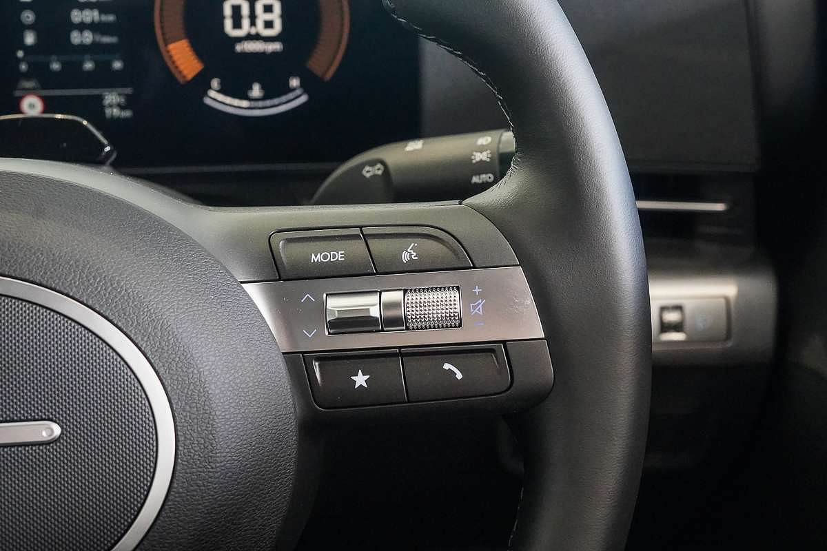 2025 Hyundai Kona  SX2.V2