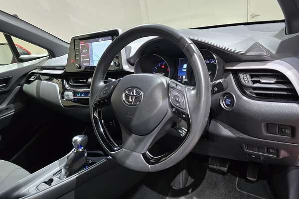 2023 Toyota C-HR GXL NGX10R