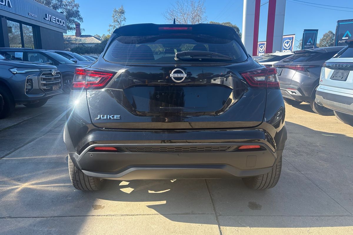 2023 Nissan JUKE ST-L F16