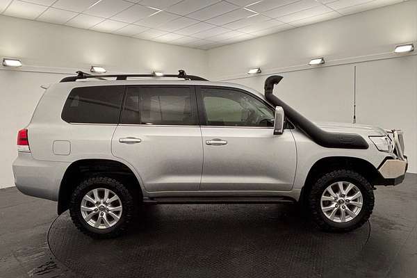 2017 Toyota Landcruiser VX VDJ200R
