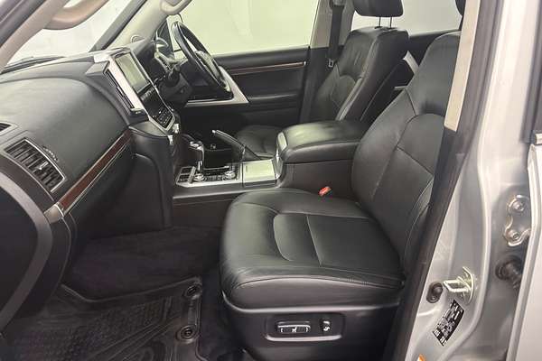 2017 Toyota Landcruiser VX VDJ200R