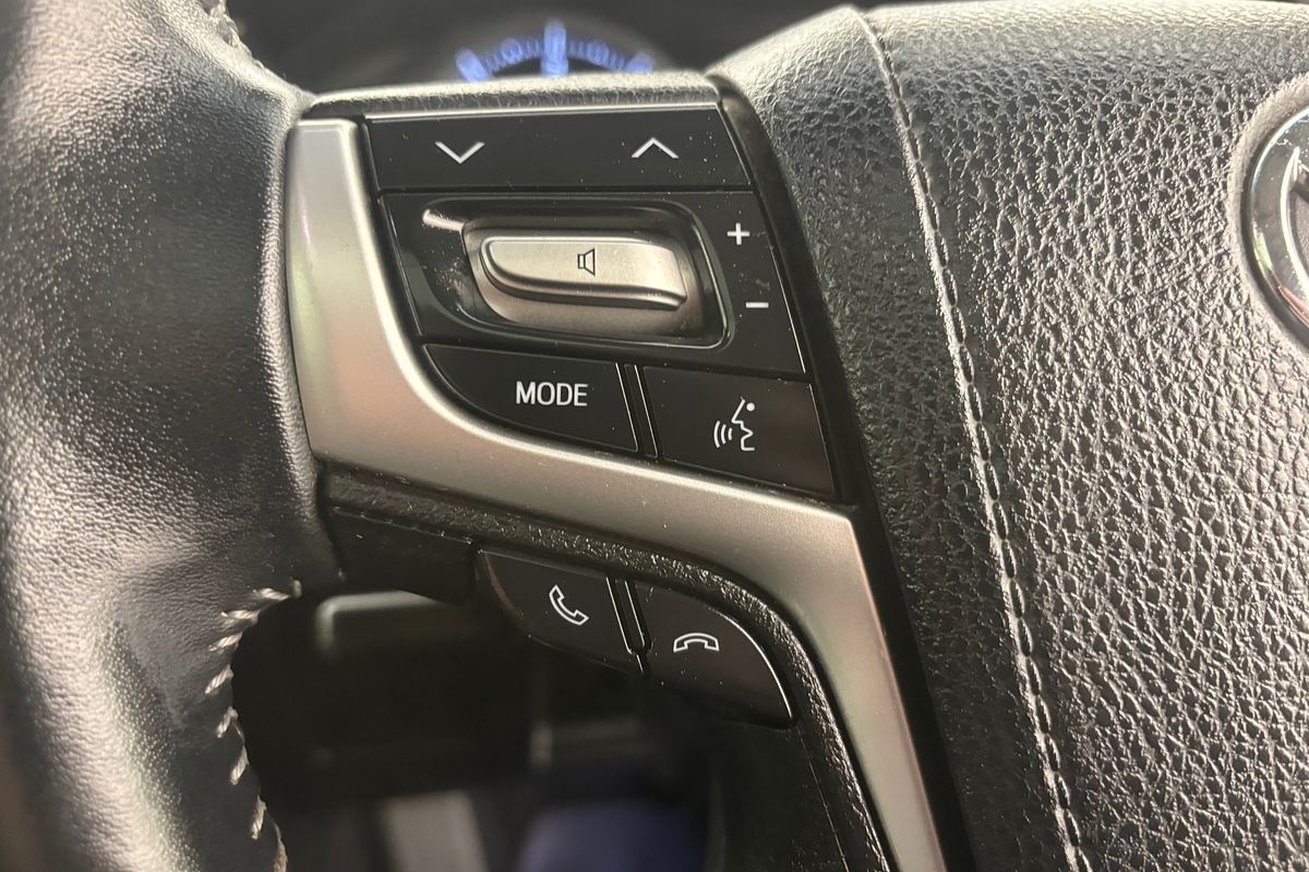 2017 Toyota Landcruiser VX VDJ200R