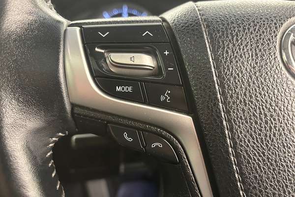 2017 Toyota Landcruiser VX VDJ200R
