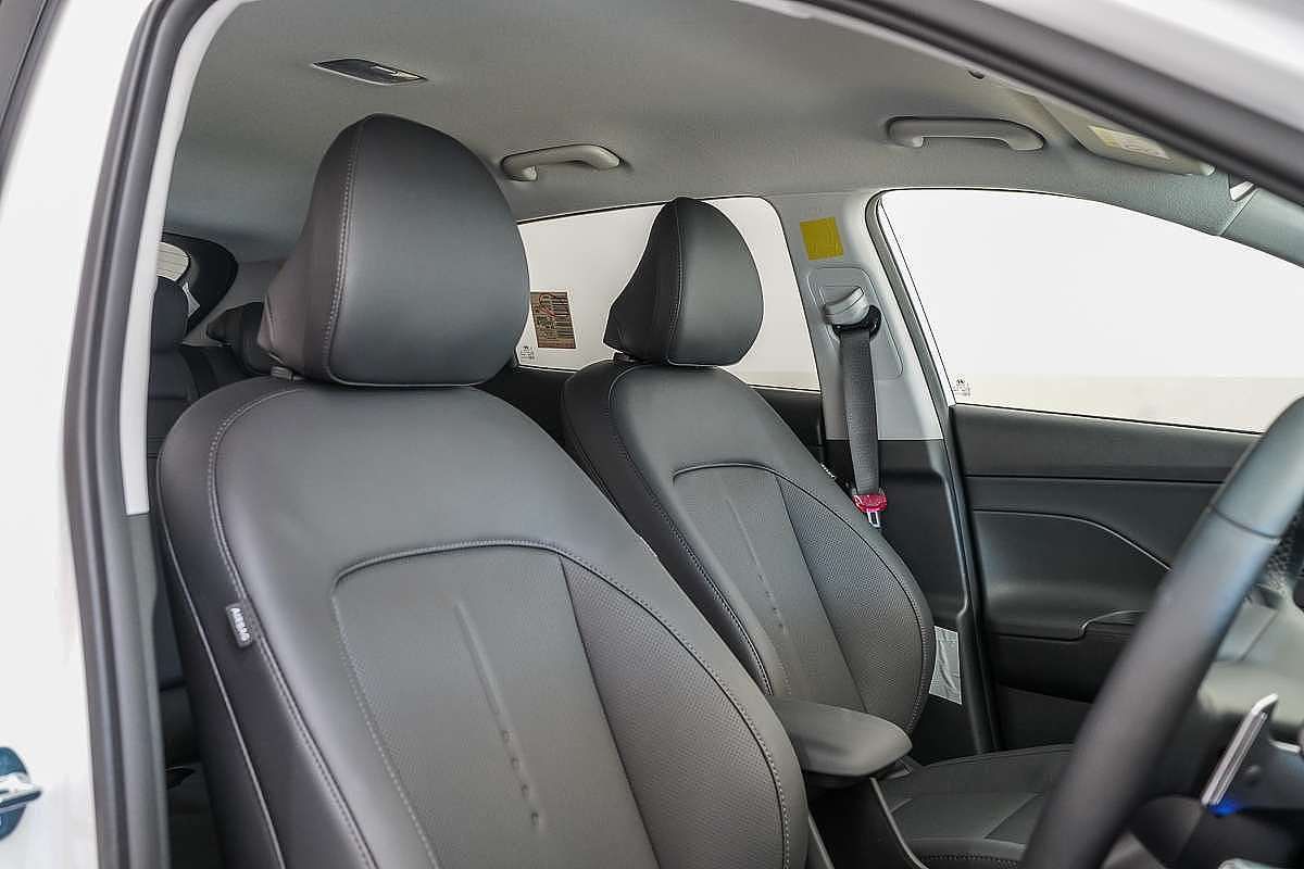 2025 Hyundai Kona Premium SX2.V2