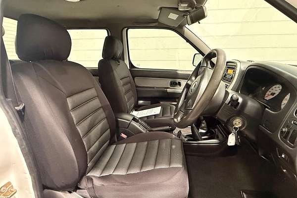 2012 Nissan Navara ST-R D22 4X4