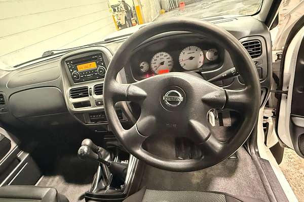 2012 Nissan Navara ST-R D22 4X4