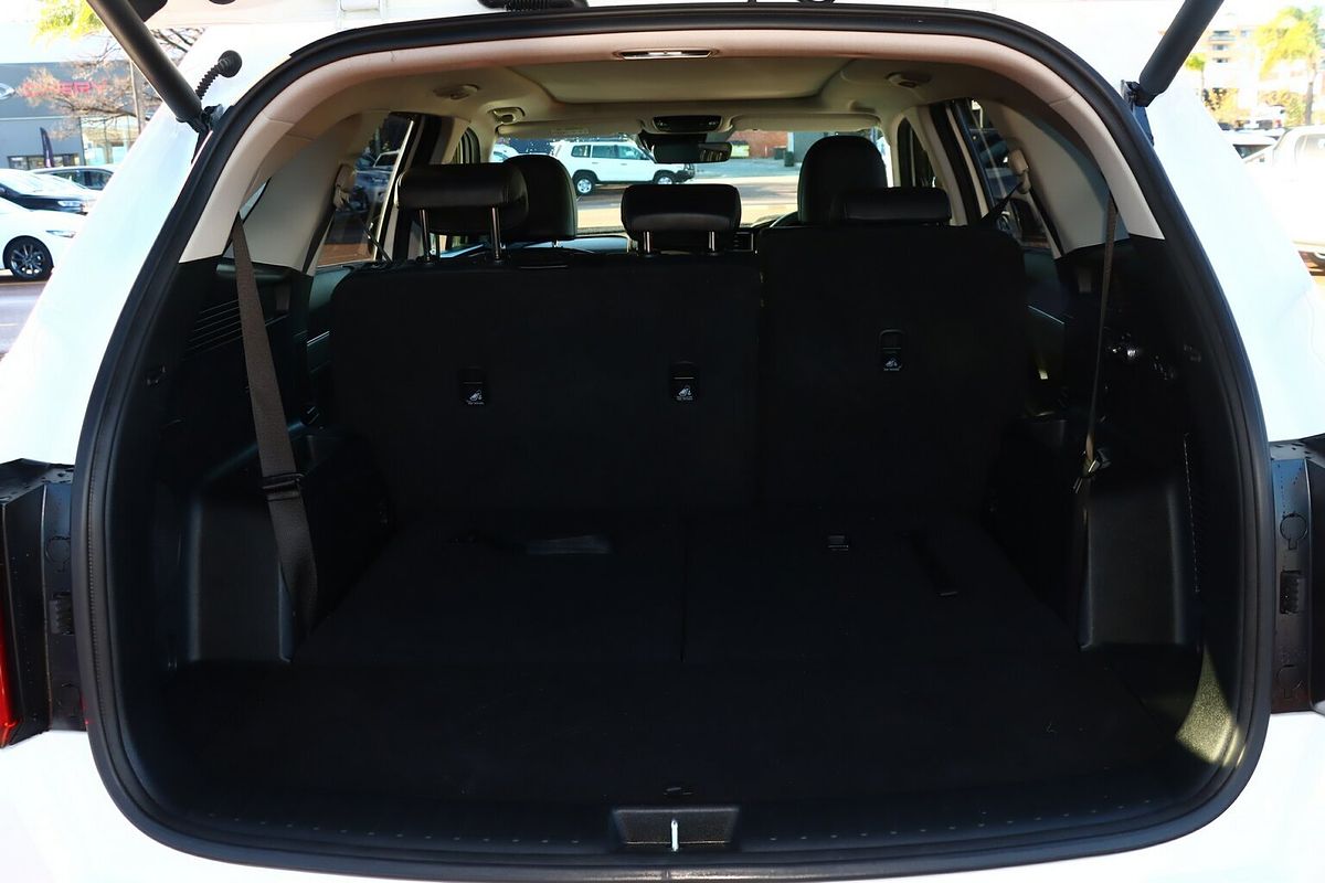 2023 Kia Sorento GT-Line MQ4