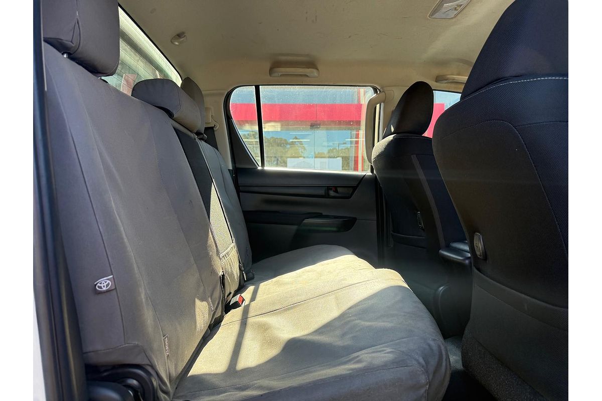 2020 Toyota Hilux SR GUN126R 4X4