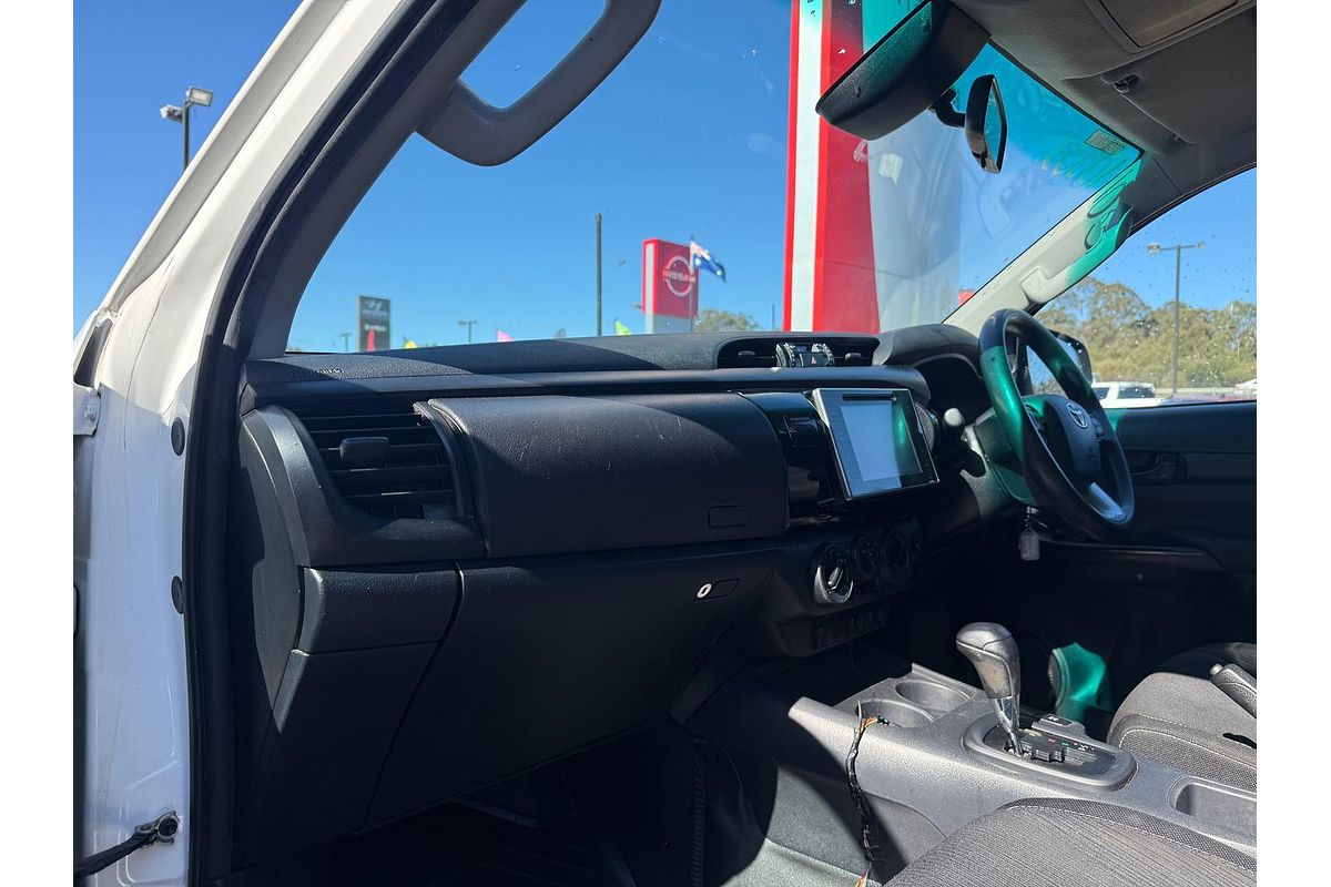 2020 Toyota Hilux SR GUN126R 4X4