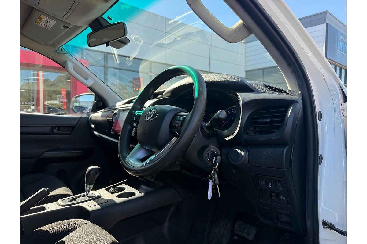 2020 Toyota Hilux SR GUN126R 4X4