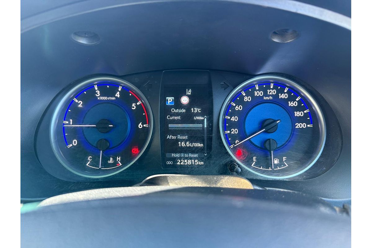 2020 Toyota Hilux SR GUN126R 4X4