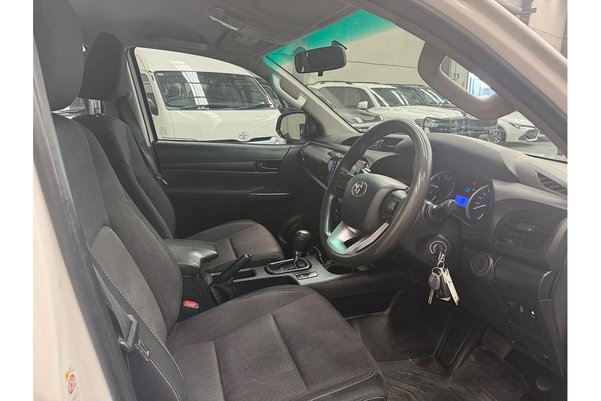 2018 Toyota Hilux SR GUN126R 4X4 SWB