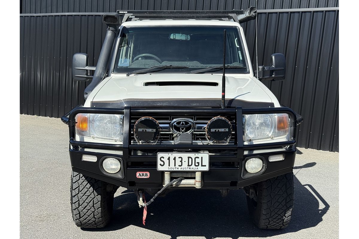 2013 Toyota Landcruiser GXL VDJ76R