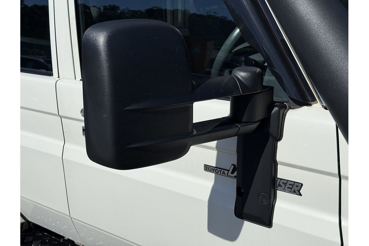 2013 Toyota Landcruiser GXL VDJ76R