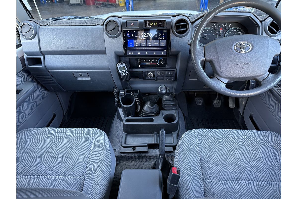 2013 Toyota Landcruiser GXL VDJ76R
