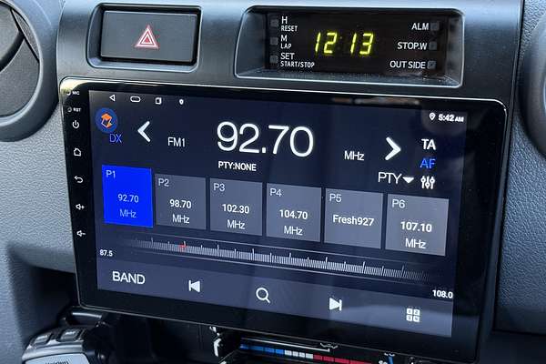 2013 Toyota Landcruiser GXL VDJ76R