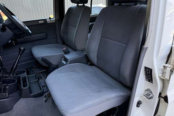 2013 Toyota Landcruiser GXL VDJ76R
