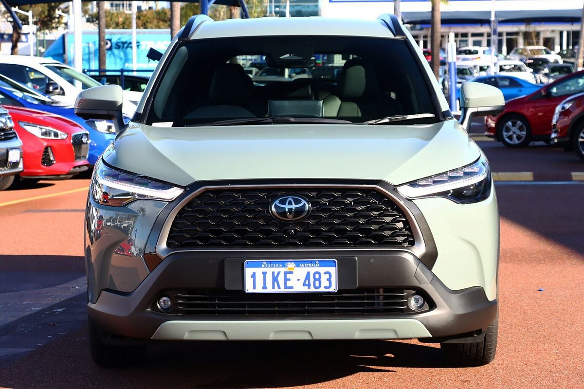2024 Toyota Corolla Cross GXL MXGH15R