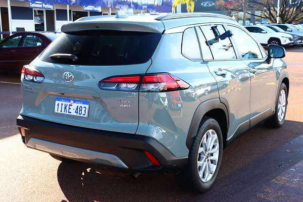 2024 Toyota Corolla Cross GXL MXGH15R