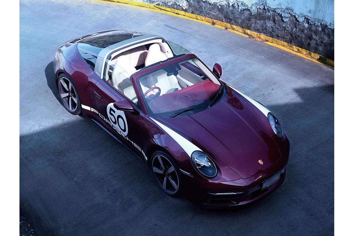2021 Porsche 911 Targa 4S Heritage Design Edition 992