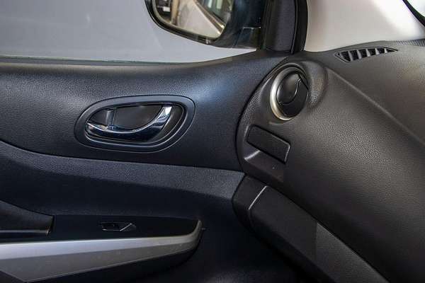 2019 Nissan NAVARA ST (4x4) D23 SERIES 4 MY19 4X4