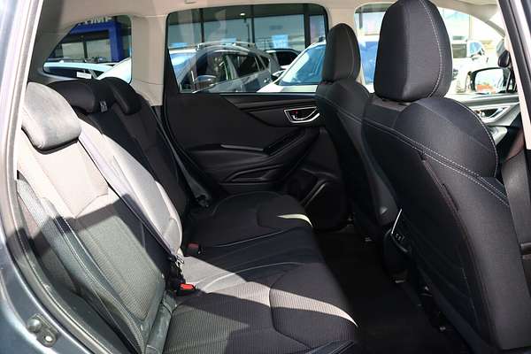 2023 Subaru Forester 2.5i S5