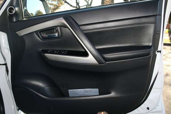 2024 Mitsubishi Pajero Sport Exceed QF