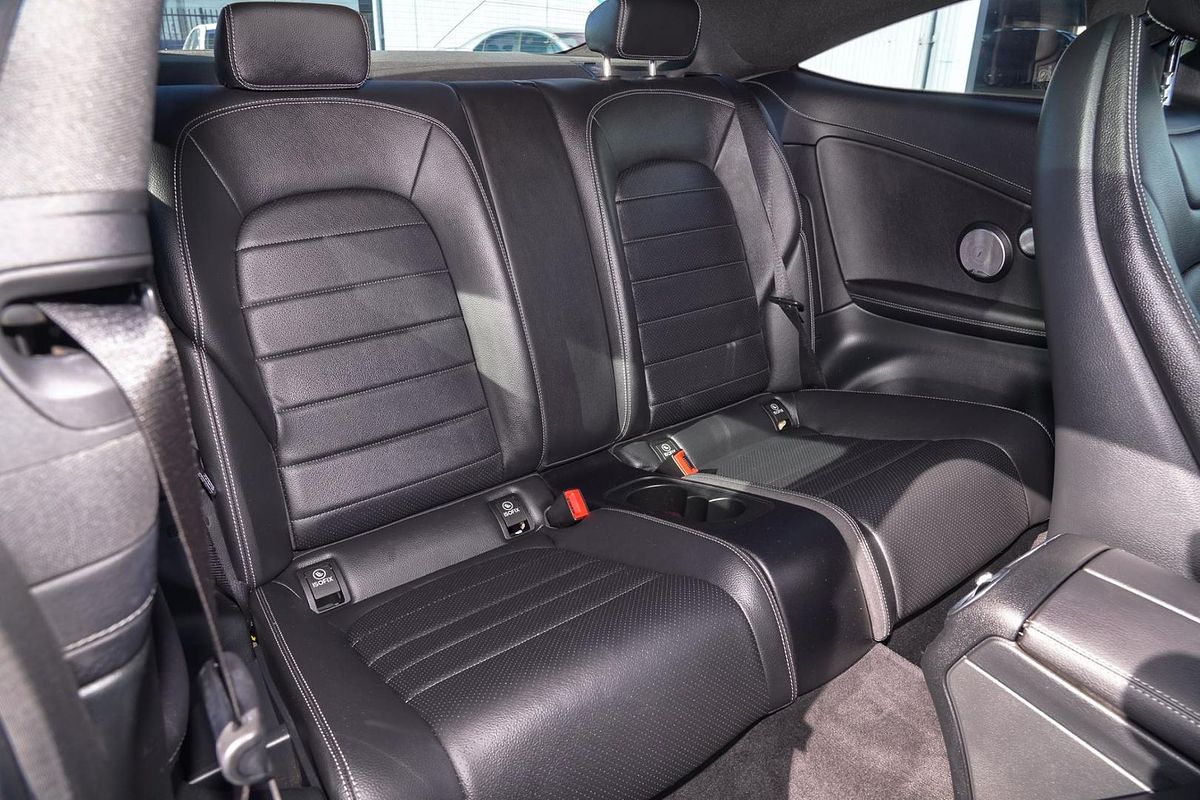 2019 Mercedes-Benz C-Class C200 C205